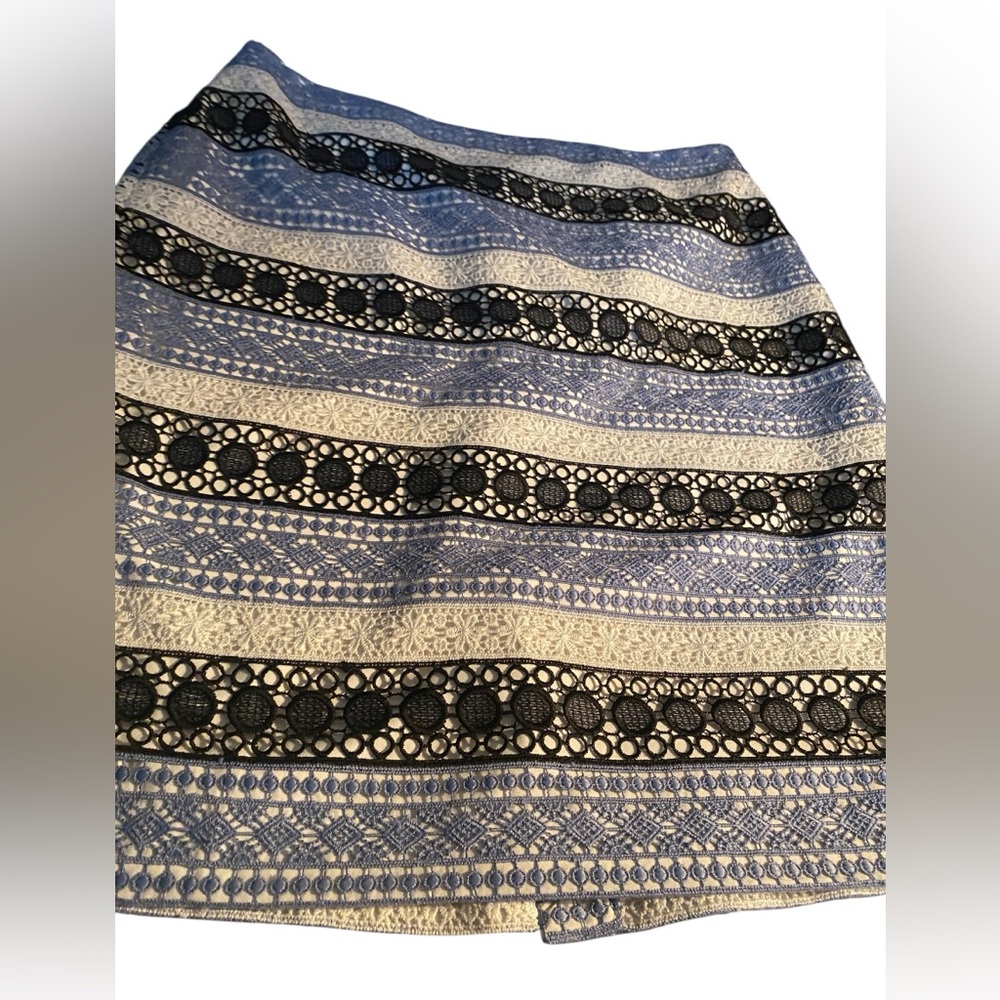 Talbots Skirt 14 ombre blue shades crocheted lace lined NWT’s summer travel vaca